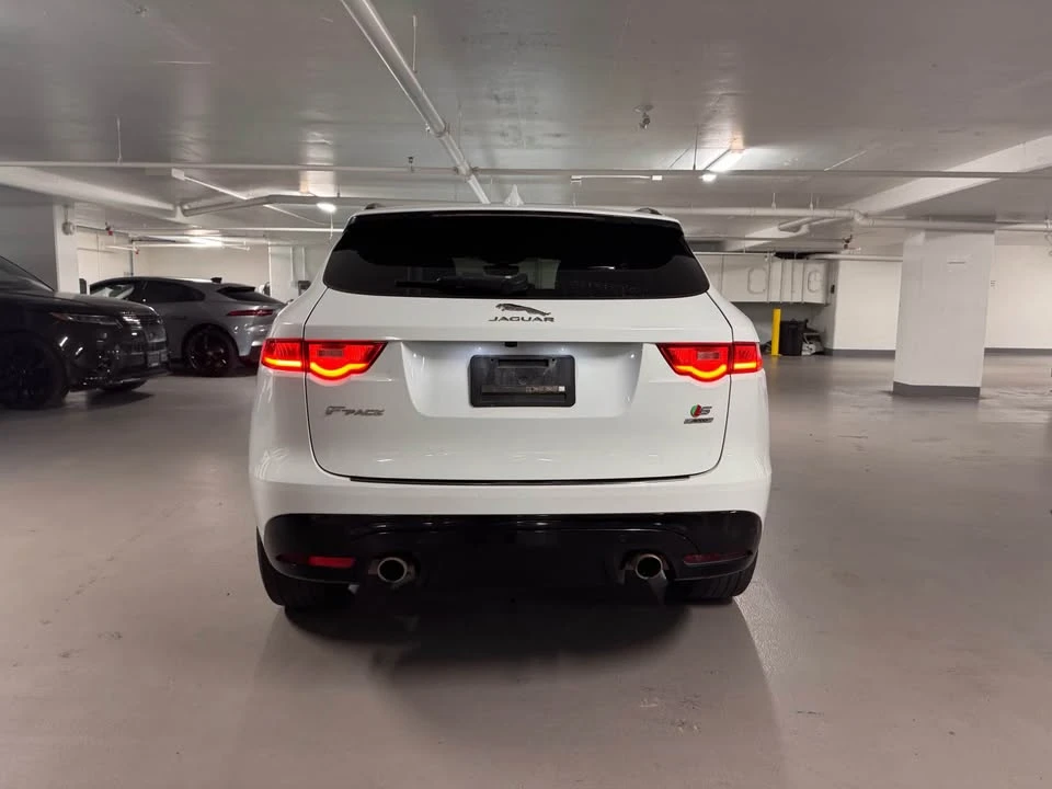 2019 Jaguar F-Pace - Image 4 of 17