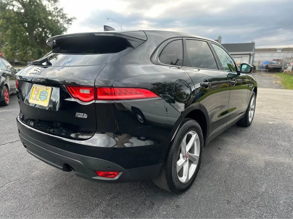 2019 Jaguar F-Pace - Image 3 of 20