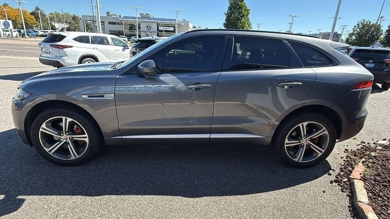 2019 Jaguar F-Pace - Image 4 of 20