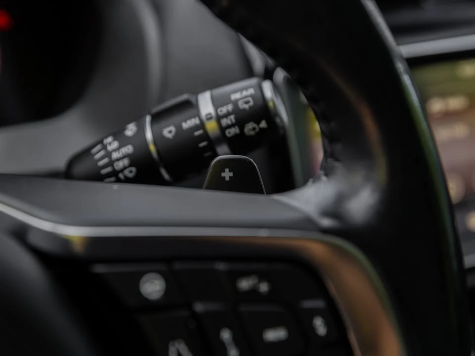2019 Jaguar F-Pace - Image 7 of 18
