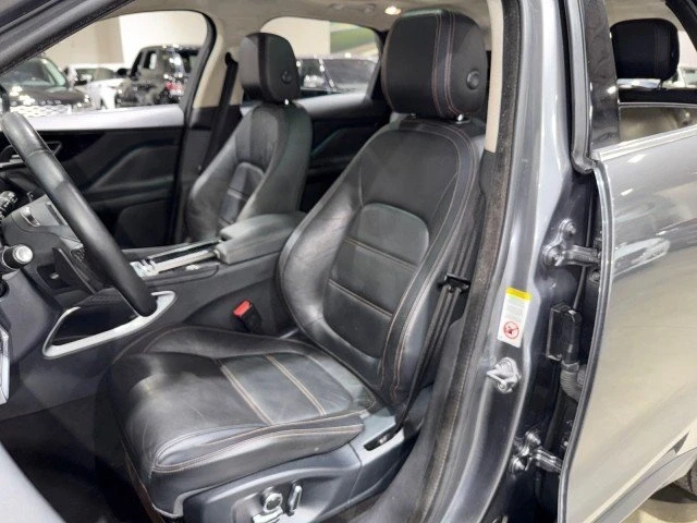 2019 Jaguar F-Pace - Image 9 of 20
