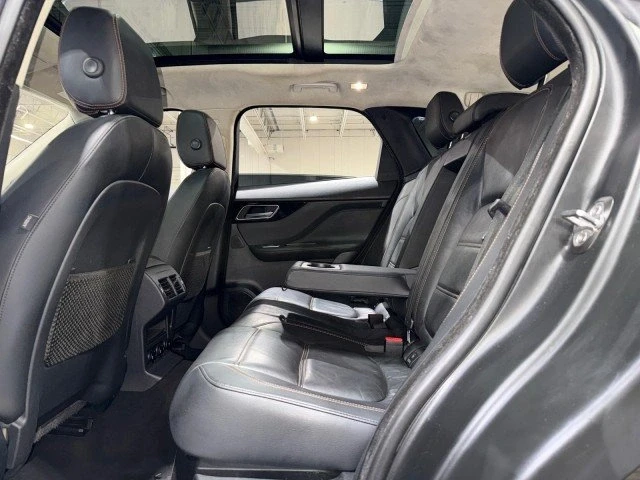 2019 Jaguar F-Pace - Image 12 of 20