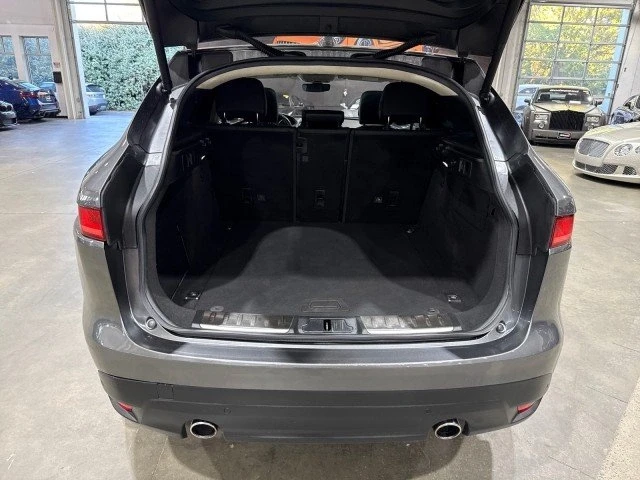 2019 Jaguar F-Pace - Image 15 of 20