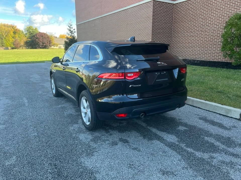 2019 Jaguar F-Pace - Image 6 of 16