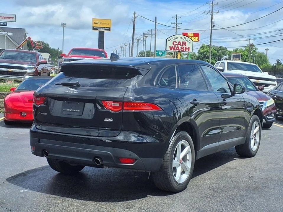 2019 Jaguar F-Pace - Image 3 of 19