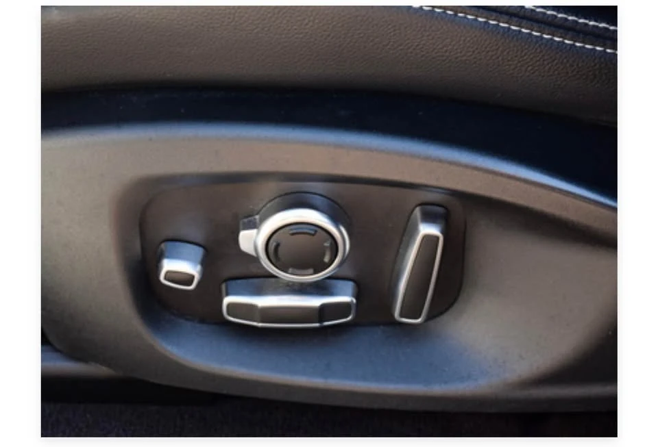 2019 Jaguar F-Pace - Image 13 of 19