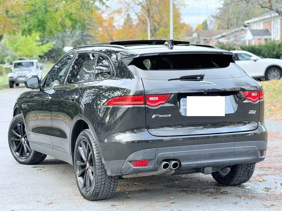 2019 Jaguar F-Pace - Image 4 of 16