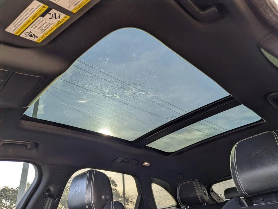 2019 Jaguar F-Pace - Image 11 of 20