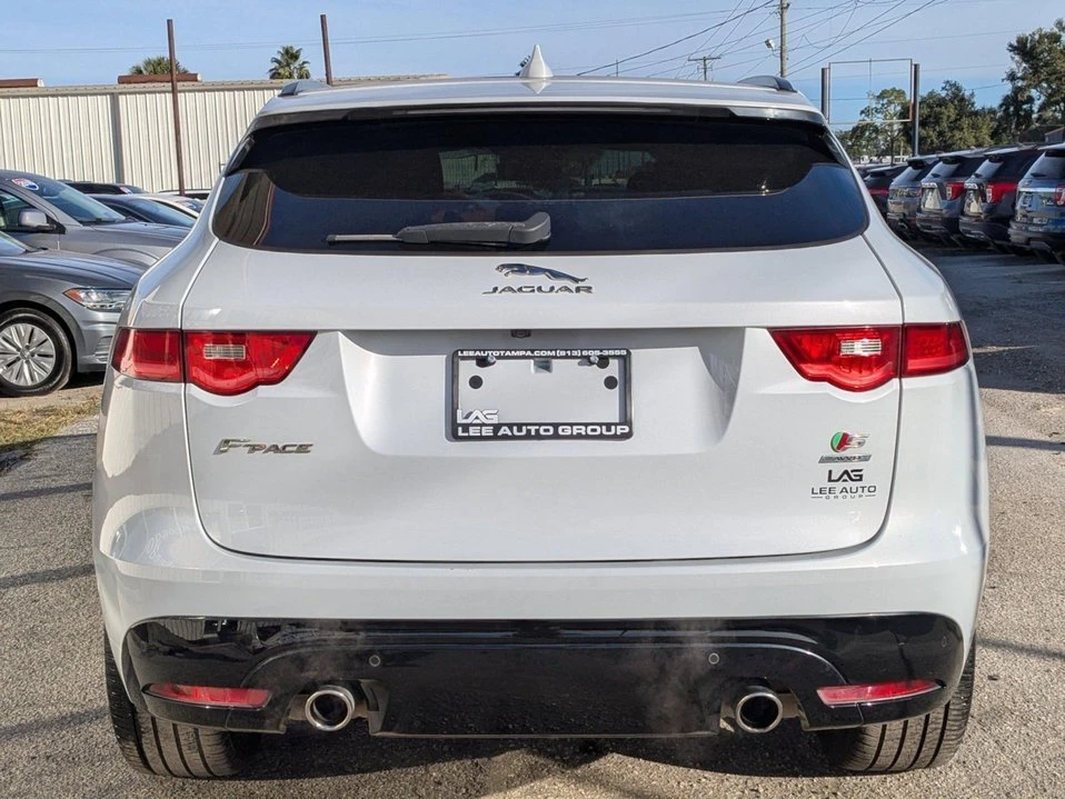 2019 Jaguar F-Pace - Image 18 of 20