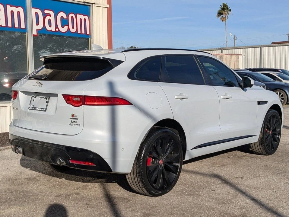 2019 Jaguar F-Pace - Image 2 of 20