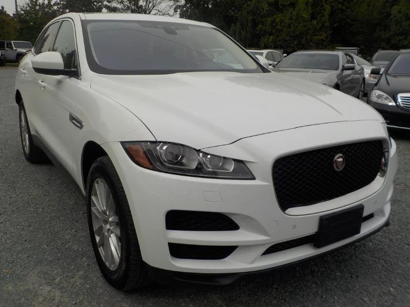 2019 Jaguar F-Pace - Image 7 of 20