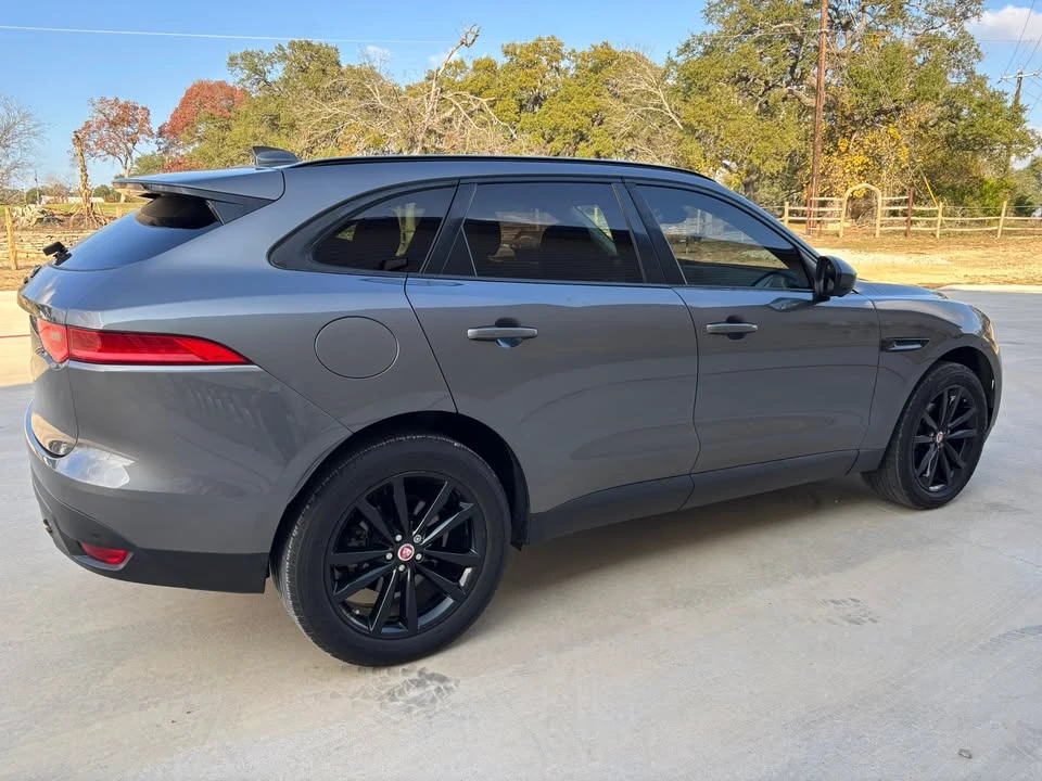 2019 Jaguar F-Pace - Image 10 of 20