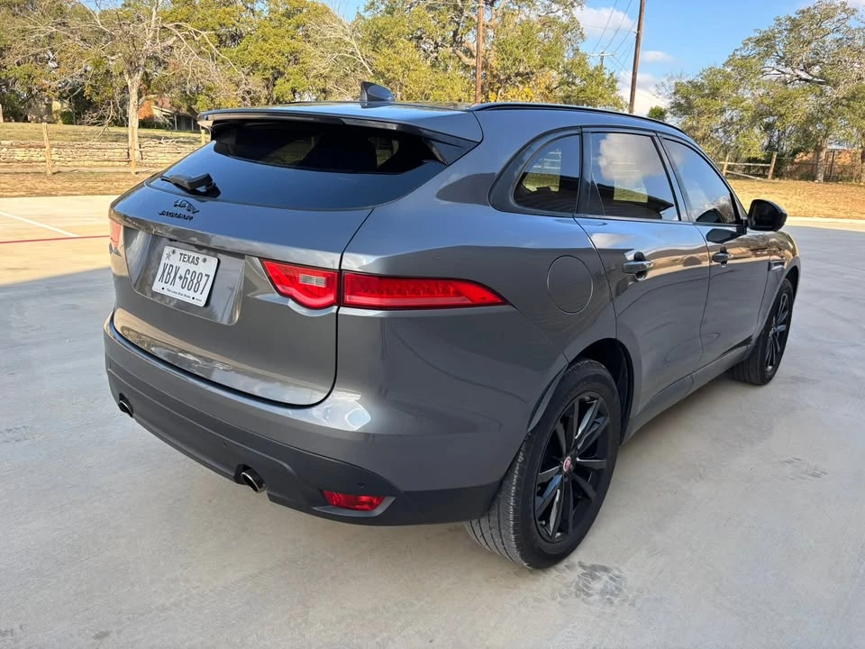 2019 Jaguar F-Pace - Image 11 of 20