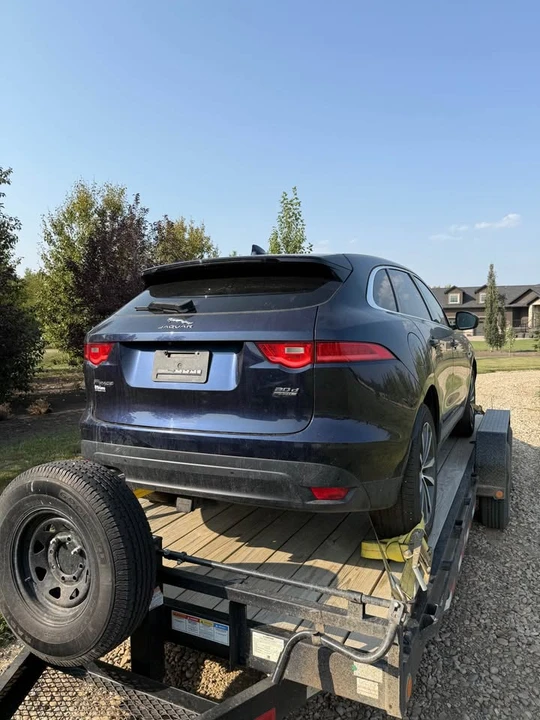 2019 Jaguar F-Pace - Image 6 of 9