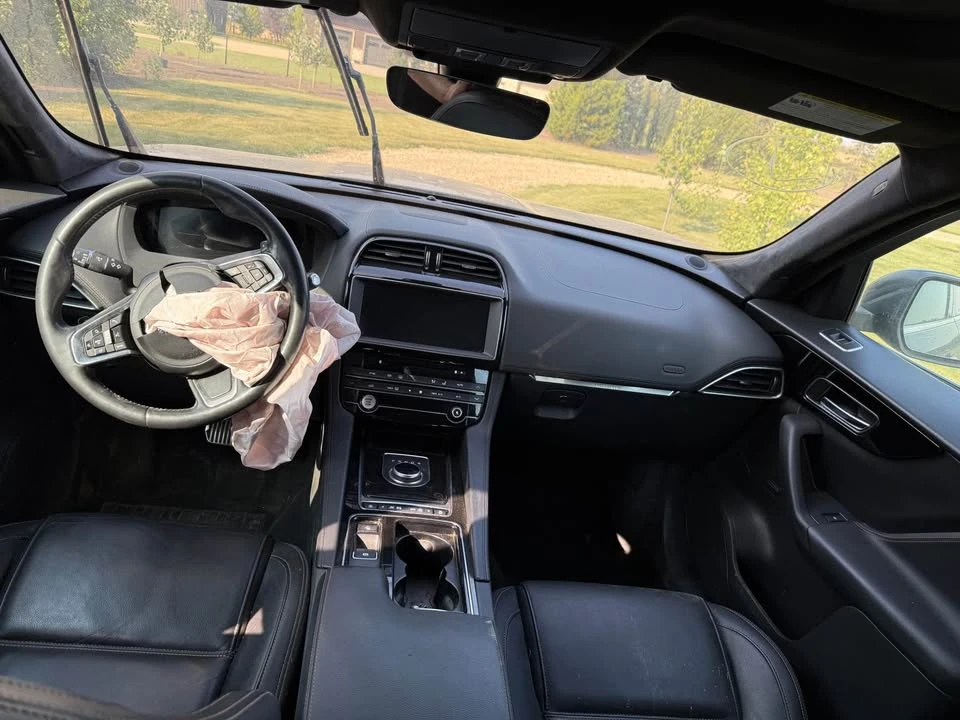 2019 Jaguar F-Pace - Image 8 of 9