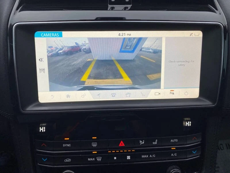 2019 Jaguar F-Pace - Image 13 of 15
