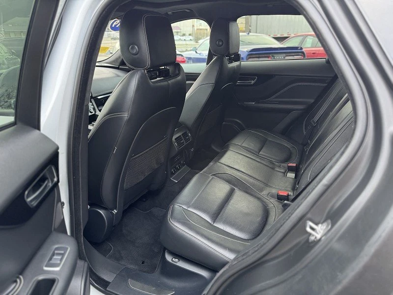 2019 Jaguar F-Pace - Image 12 of 20