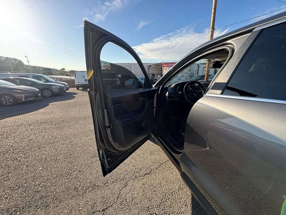2019 Jaguar F-Pace - Image 16 of 20
