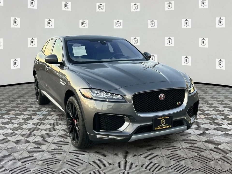2019 Jaguar F-Pace - Image 3 of 20
