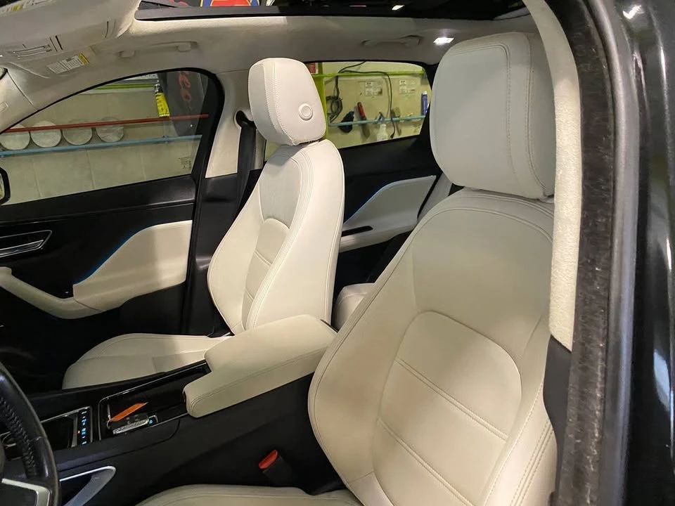 2019 Jaguar F-Pace - Image 15 of 18