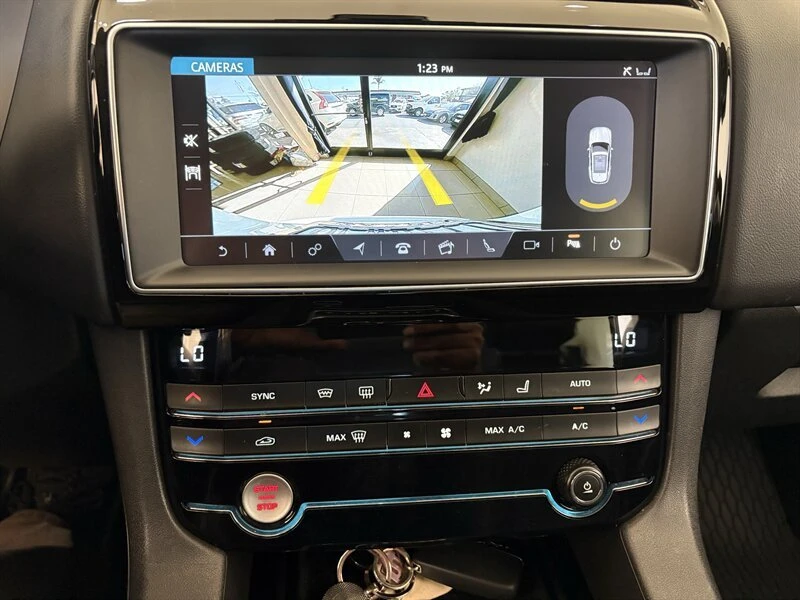 2019 Jaguar F-Pace - Image 10 of 20