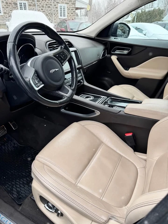 2019 Jaguar F-Pace - Image 6 of 9