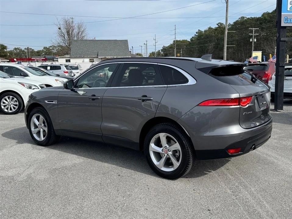 2019 Jaguar F-Pace - Image 4 of 18