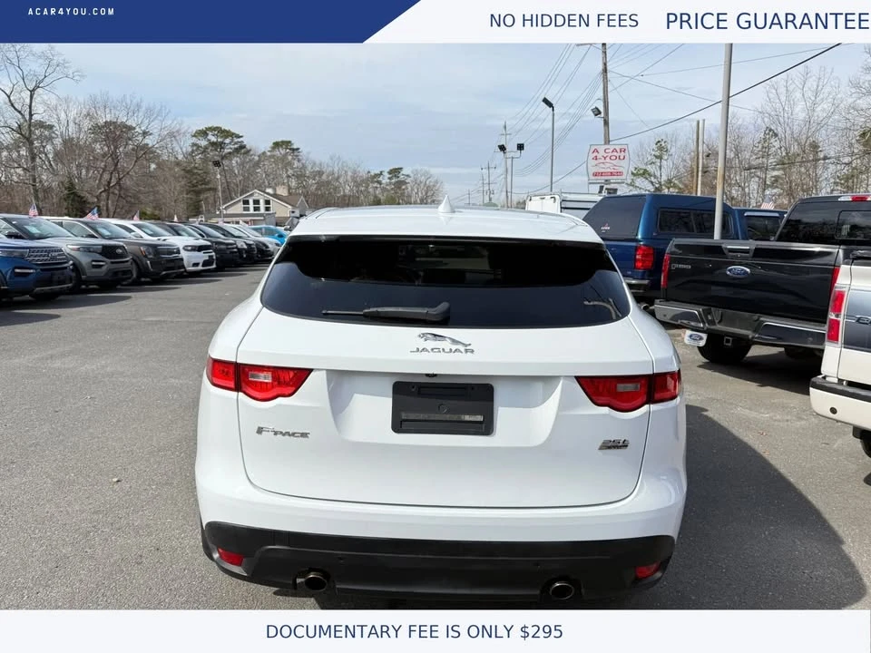 2019 Jaguar F-Pace - Image 10 of 20