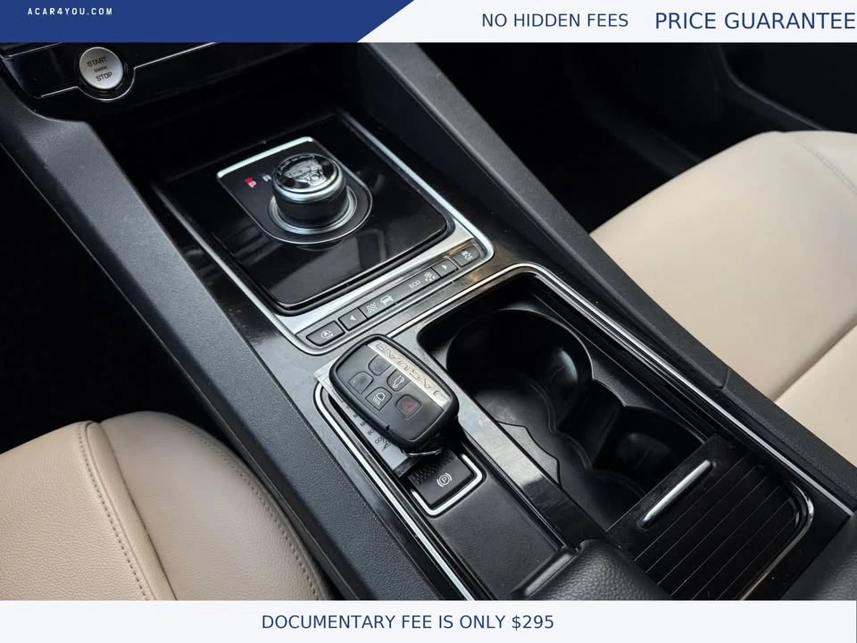 2019 Jaguar F-Pace - Image 19 of 20