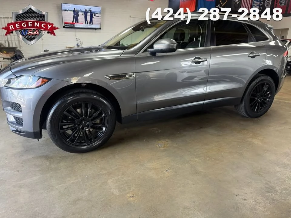 2019 Jaguar F-Pace - Image 4 of 20