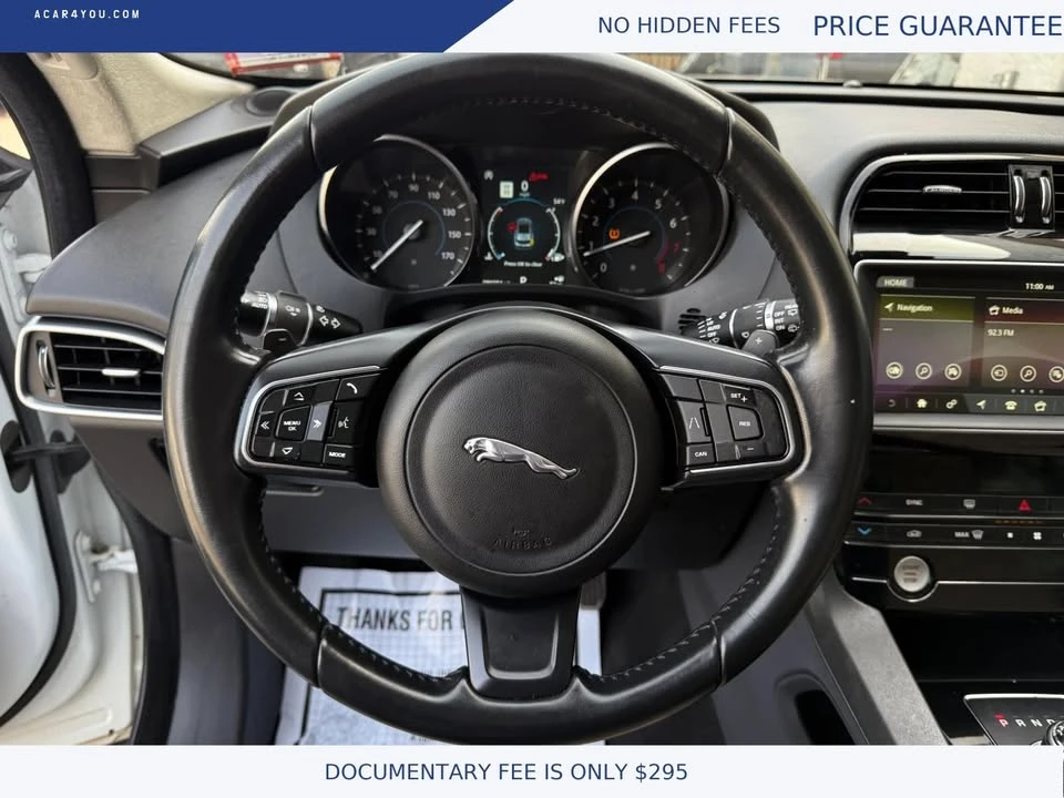 2019 Jaguar F-Pace - Image 17 of 20
