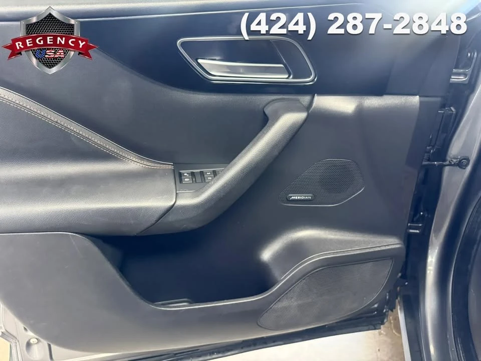 2019 Jaguar F-Pace - Image 11 of 20