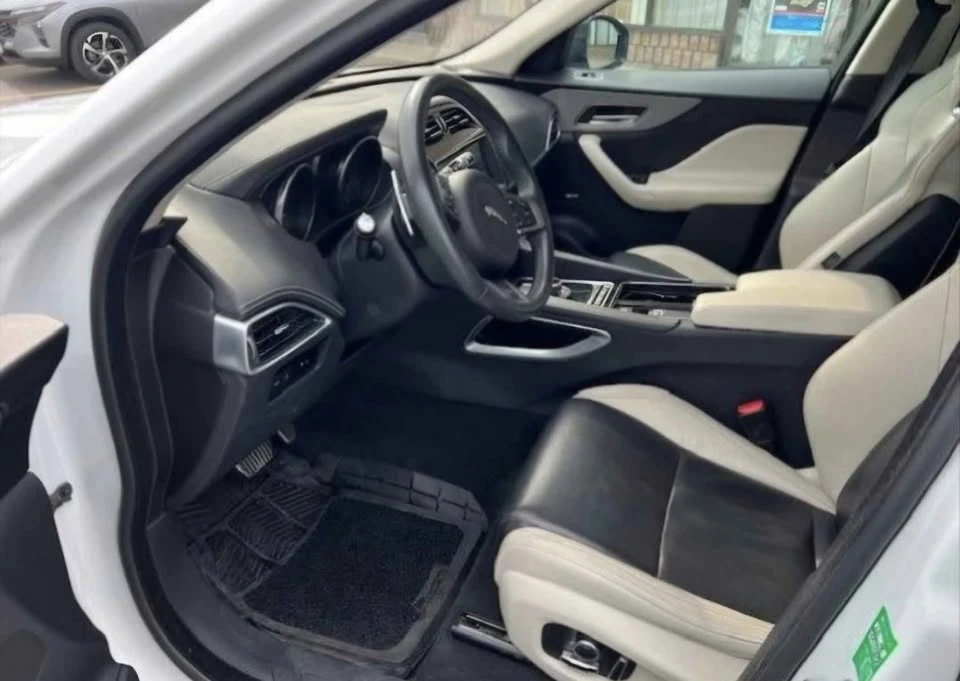 2019 Jaguar F-Pace - Image 8 of 8