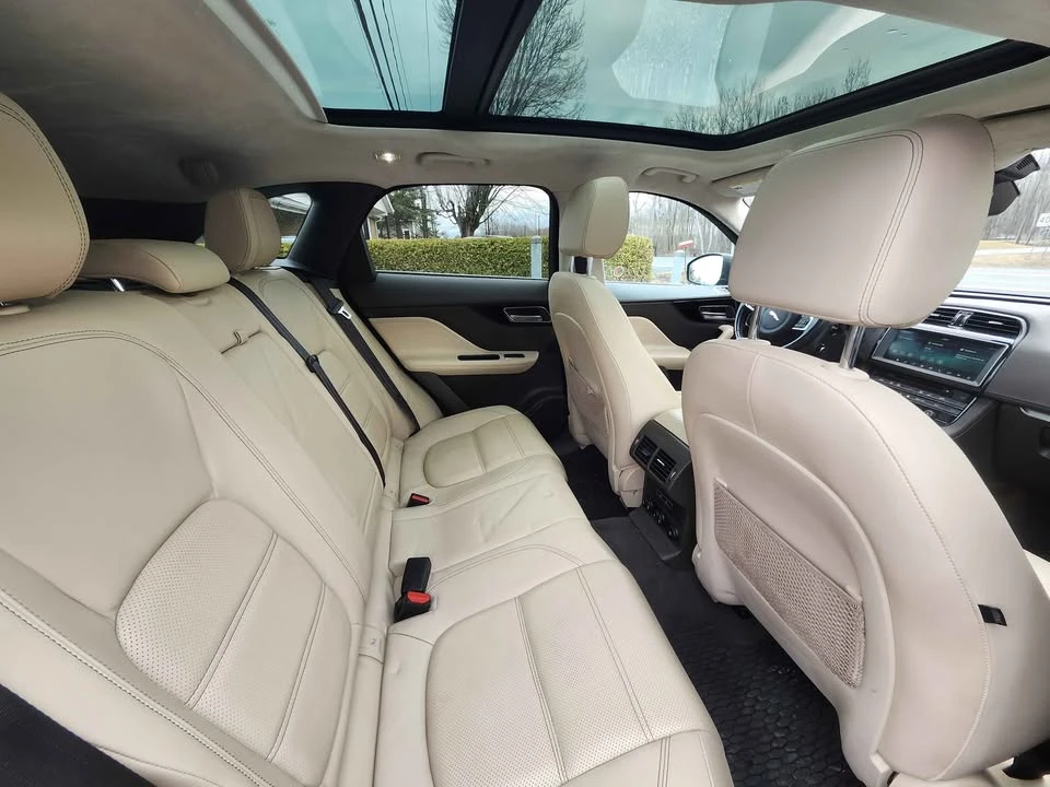 2019 Jaguar F-Pace - Image 13 of 13