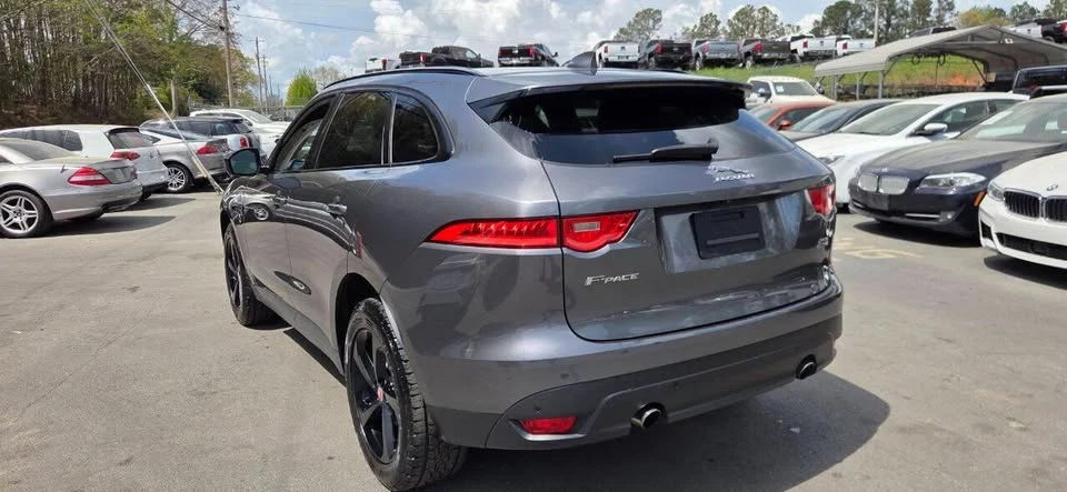 2019 Jaguar F-Pace - Image 8 of 20