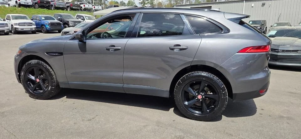 2019 Jaguar F-Pace - Image 10 of 20