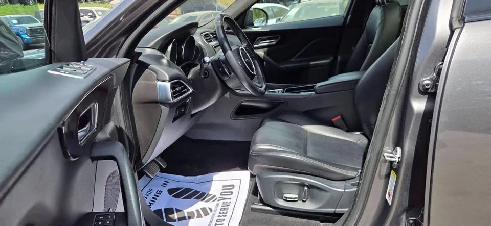 2019 Jaguar F-Pace - Image 13 of 20
