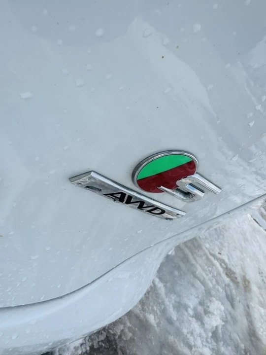 2019 Jaguar F-Pace - Image 6 of 20