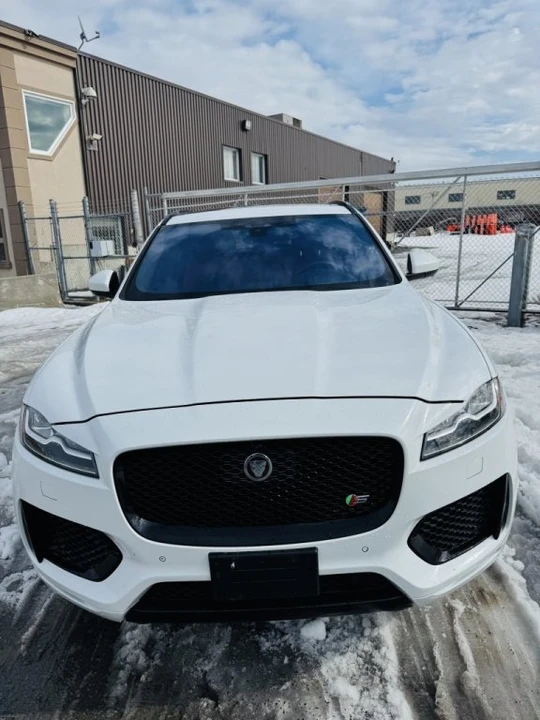 2019 Jaguar F-Pace - Image 9 of 20