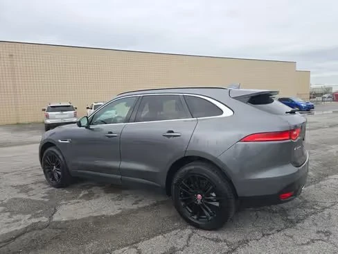 2019 Jaguar F-Pace - Image 3 of 14