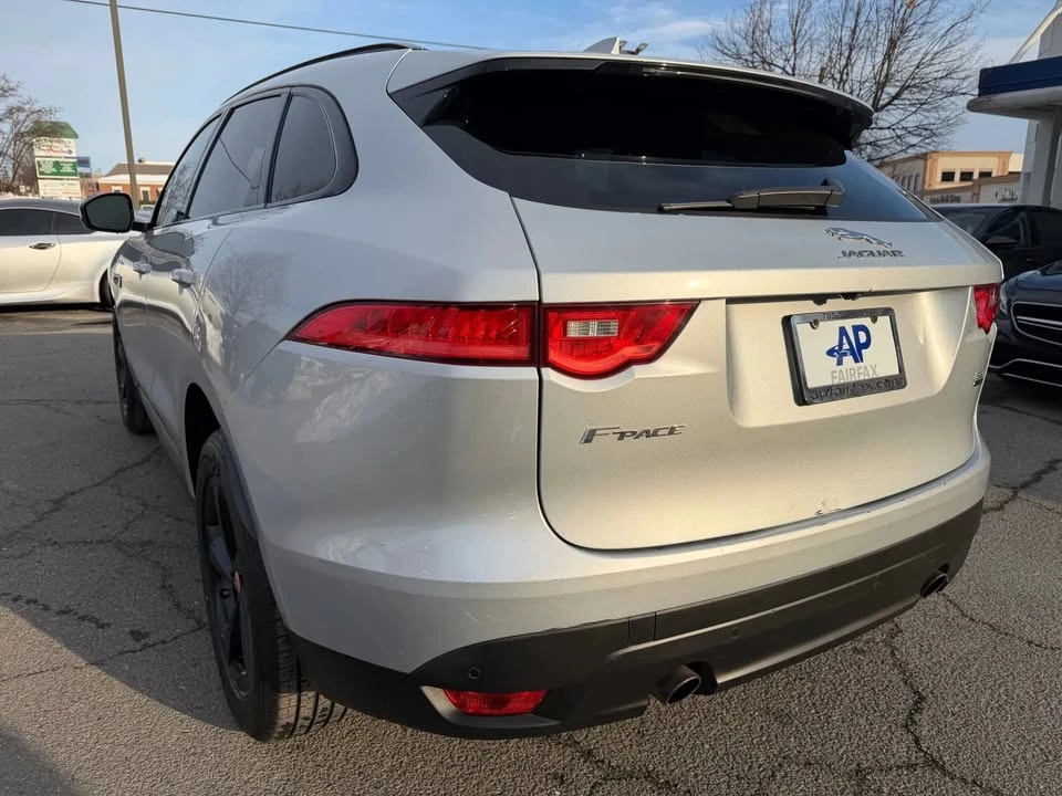 2019 Jaguar F-Pace - Image 10 of 20