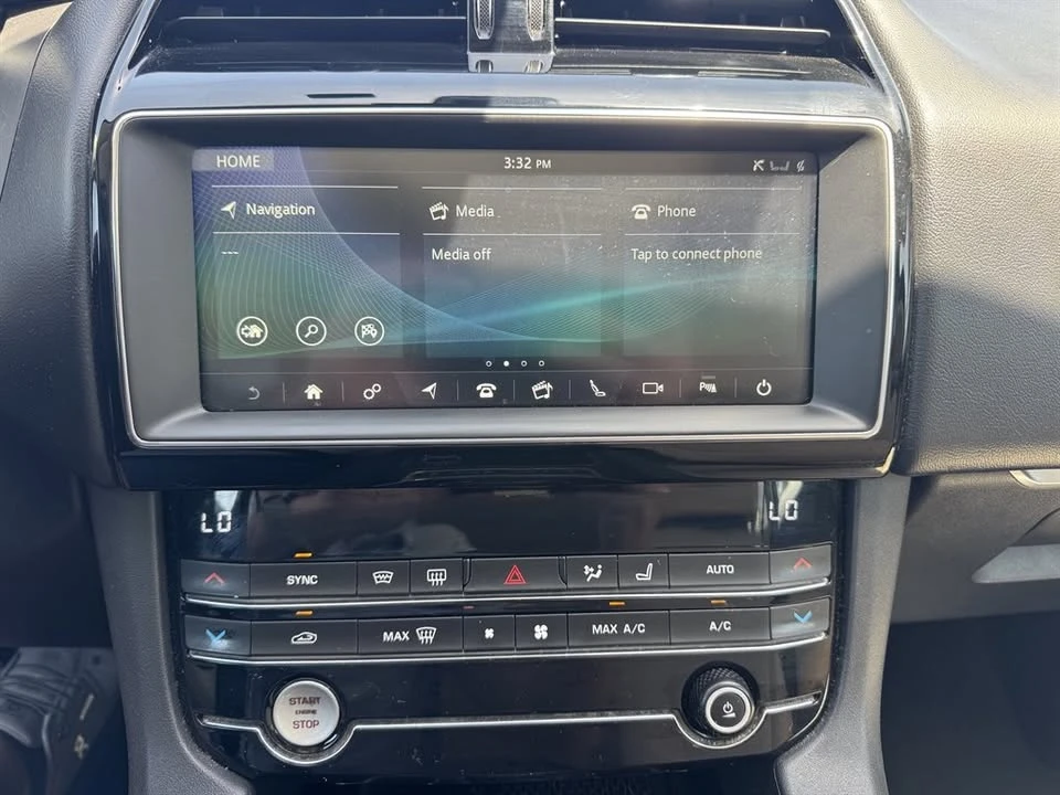 2019 Jaguar F-Pace - Image 10 of 14