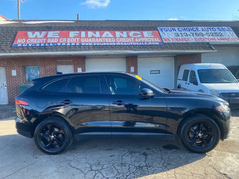 2019 Jaguar F-Pace - Image 4 of 19