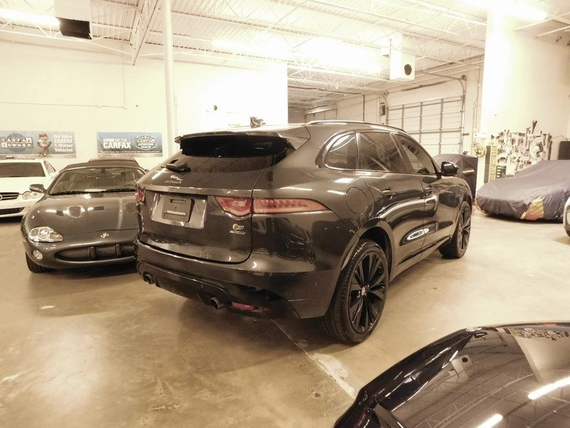 2019 Jaguar F-Pace - Image 2 of 20