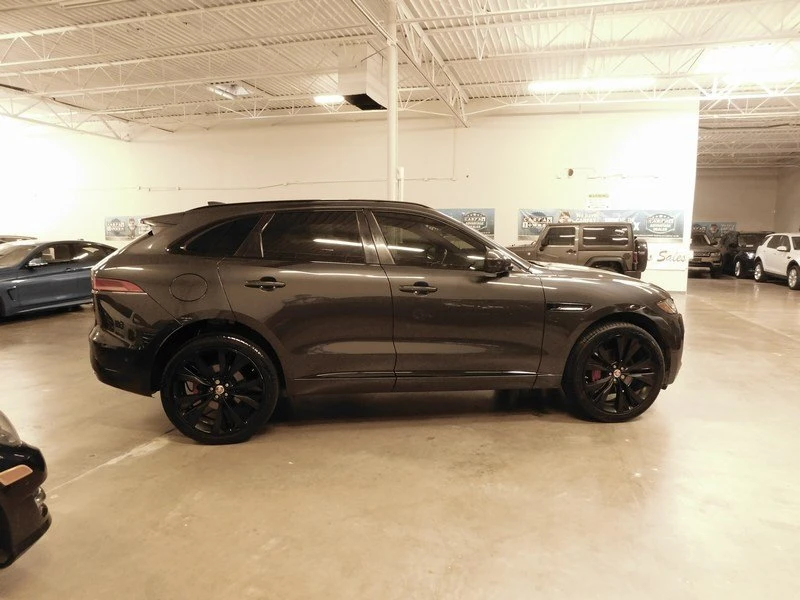 2019 Jaguar F-Pace - Image 8 of 20