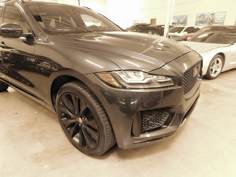 2019 Jaguar F-Pace - Image 9 of 20
