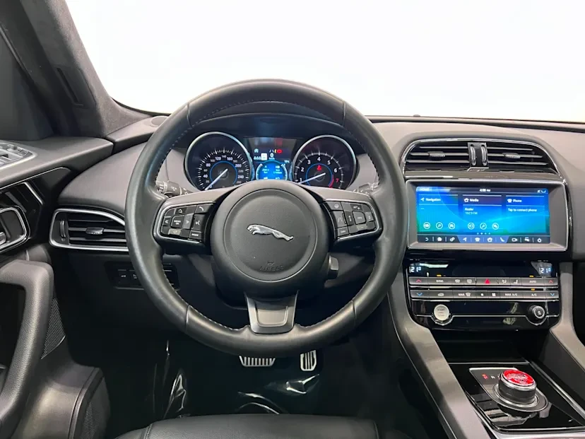 2019 Jaguar F-Pace - Image 5 of 6