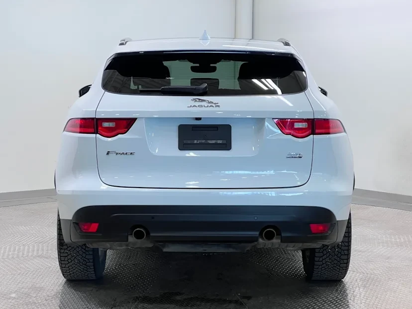 2019 Jaguar F-Pace - Image 4 of 6