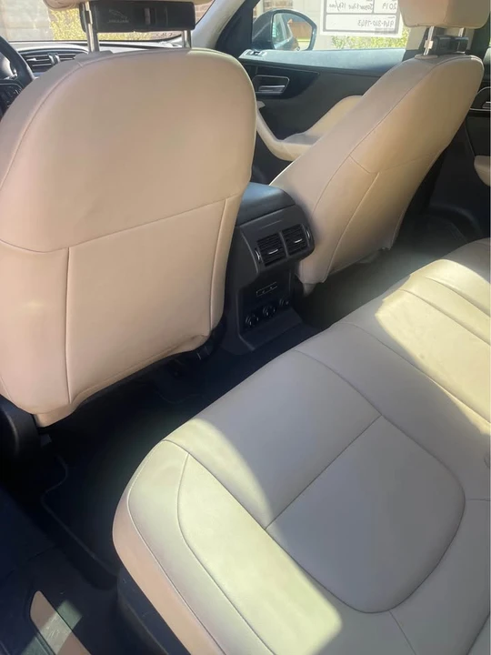 2019 Jaguar F-Pace - Image 4 of 5