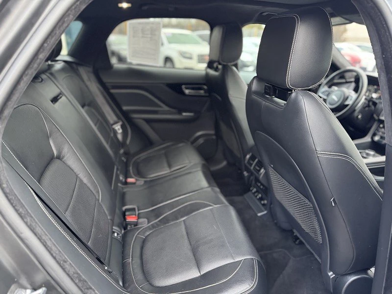 2019 Jaguar F-Pace - Image 11 of 20
